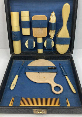 Vtg vanity travel set - vanity, w/