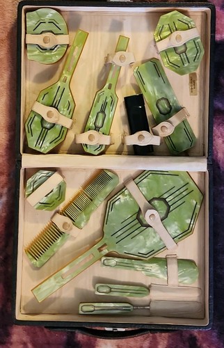 Vintage green vanity - green, set